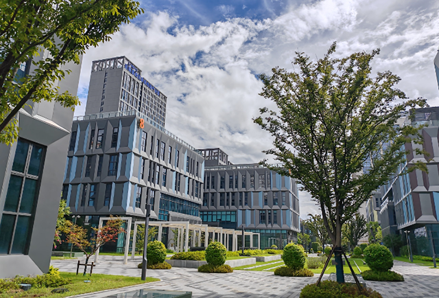 忠县工业地产投资新蓝海——新能源产业园区崛起